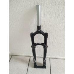 rockshox voorvork 29" pike. 1 1/8" 100mm - Zwart