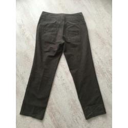 Leuke bruine pantalon van Carbone maat 42