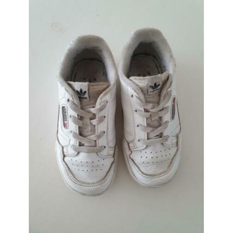 Adidas continental maat 27