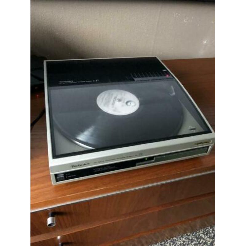 Technics SL-J1 platenspeler
