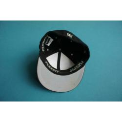 1-8215 FlexFit cap, DC, mt. 86/92/98