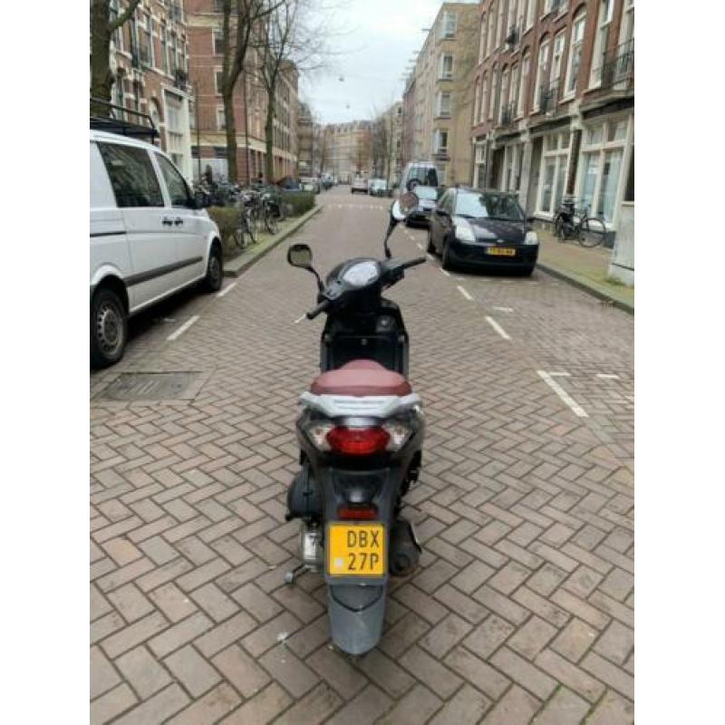 Peugeot Tweet Brom