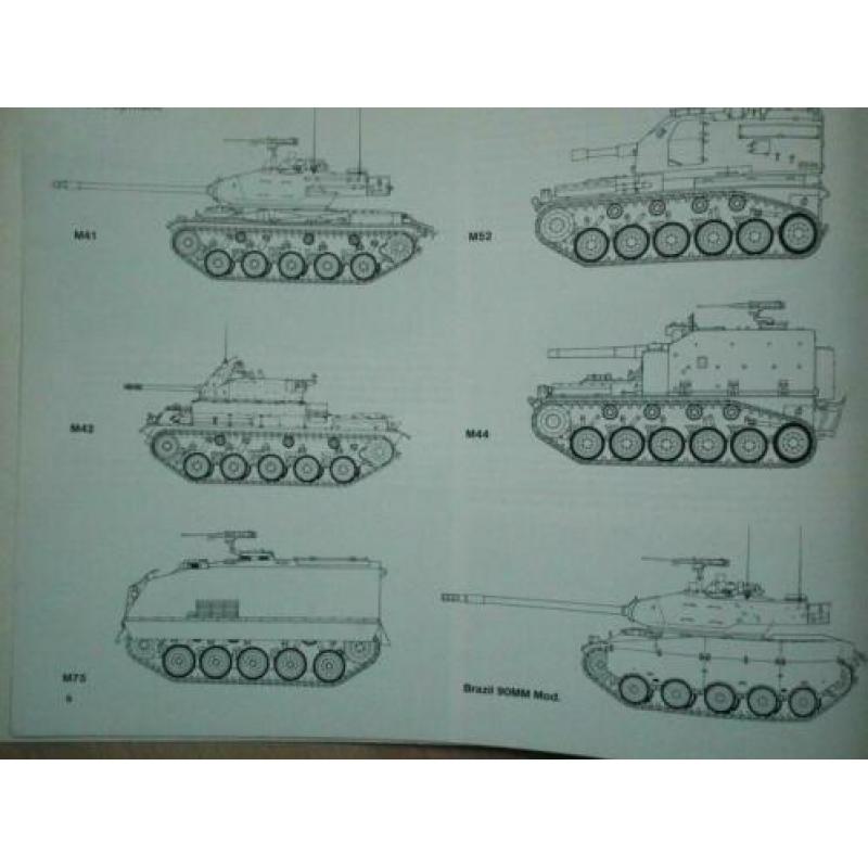 Squadron/armor 29, M41 Walker Bulldog in action