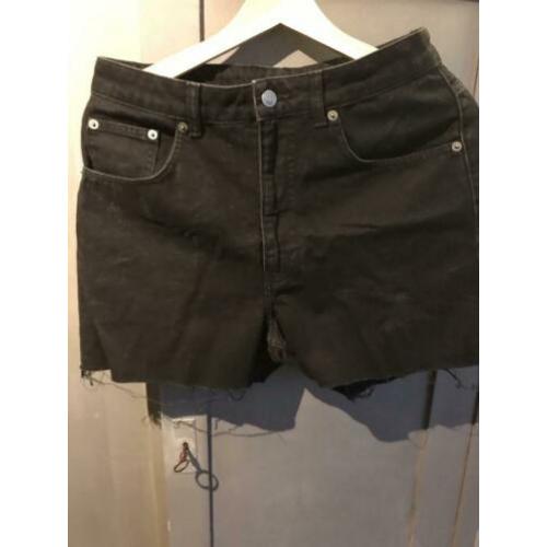 Cheap monday short jeans zwart maat 30