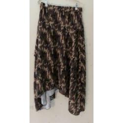 Typical Jill camouflage rok maat M