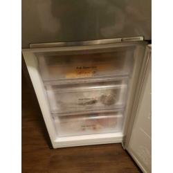 Goede Samsung koelkast met vriezer te koop A++