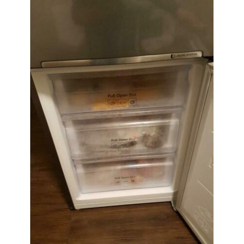Goede Samsung koelkast met vriezer te koop A++