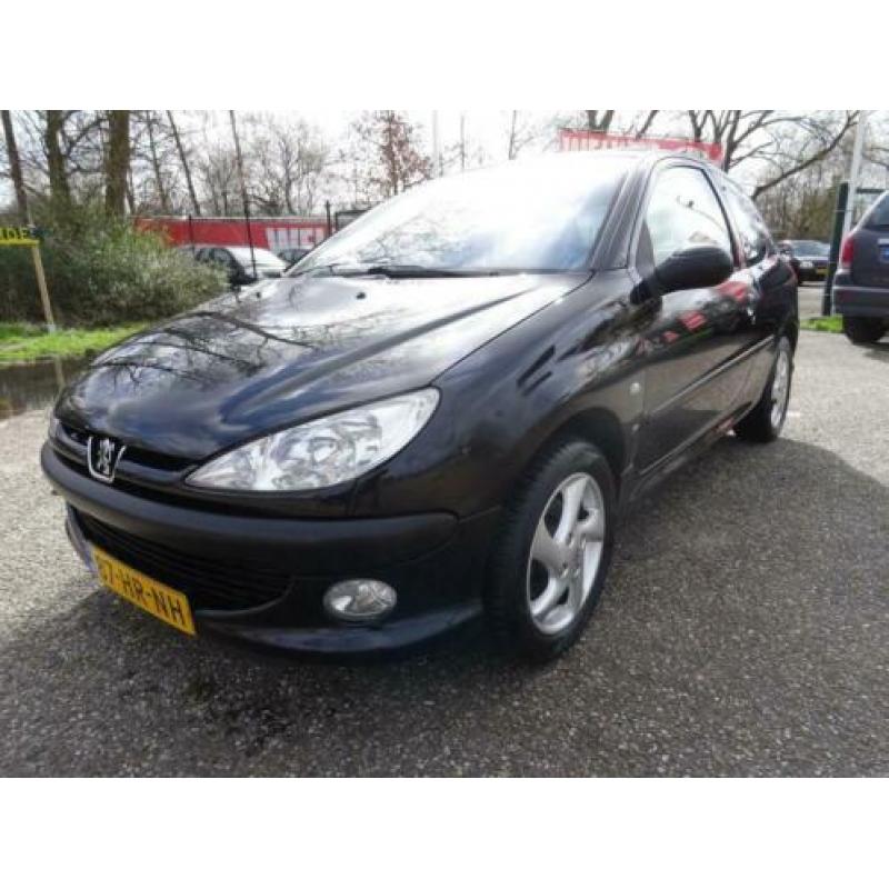 Peugeot 206 1.6-16V XS