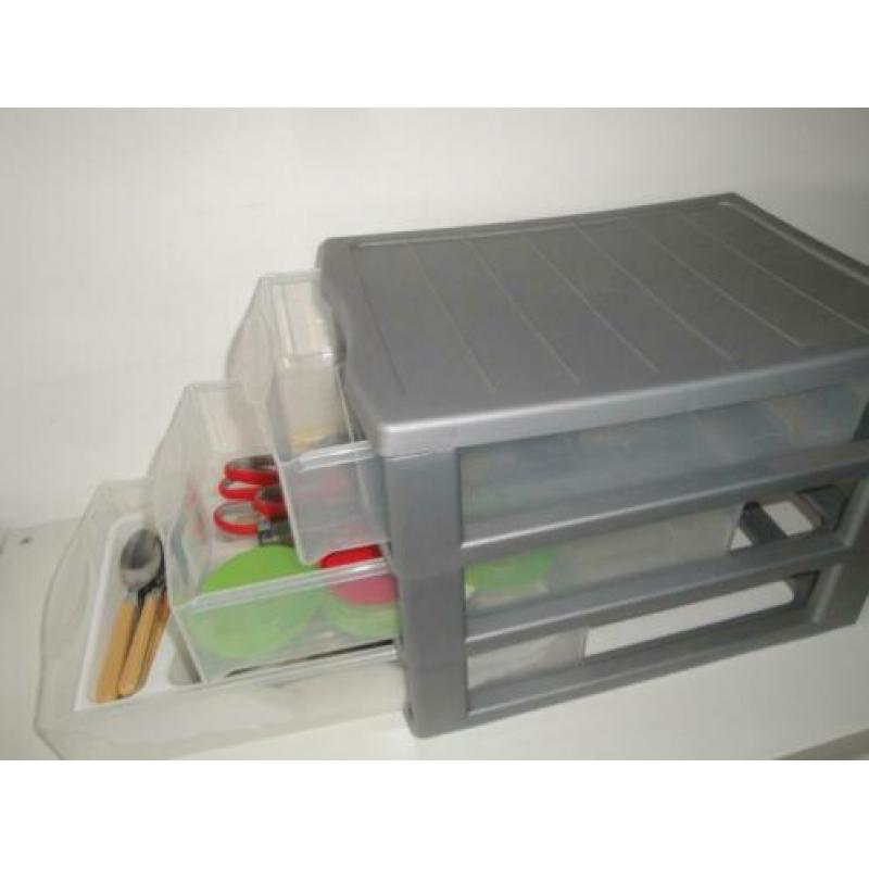 CAMPING BESTEK in HANDIGE OPBERGBOX
