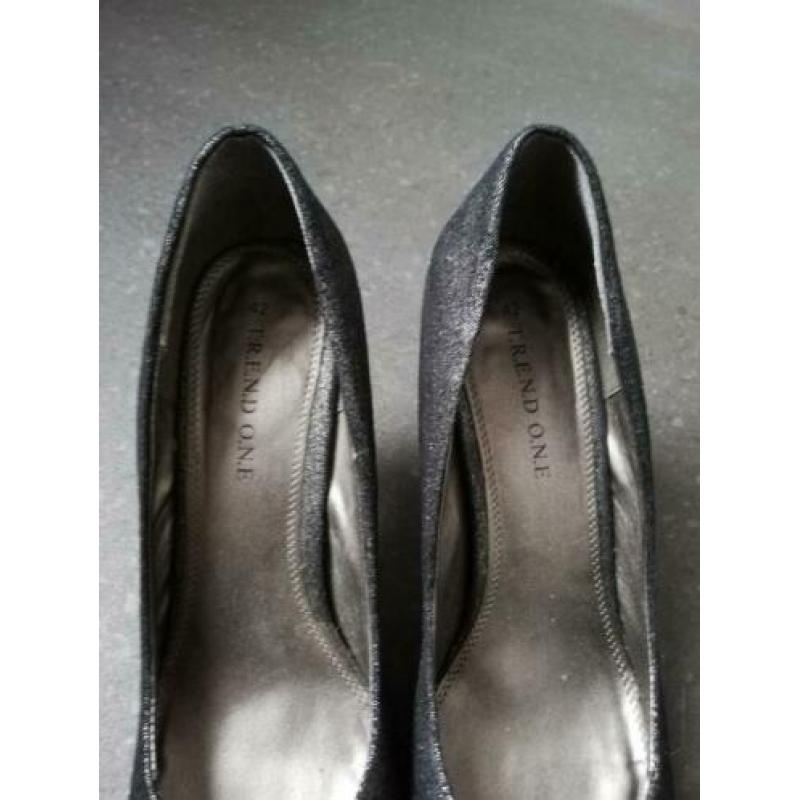 Feestelijke pumps maat 42