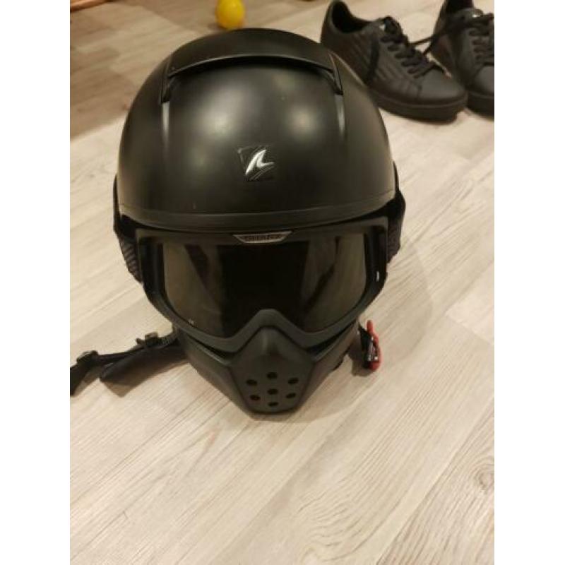 shark helm maat m