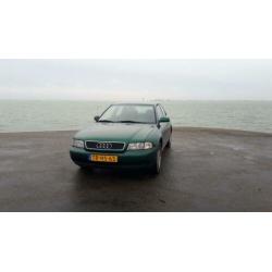 Audi A4 1.6 74KW 1998 Groen