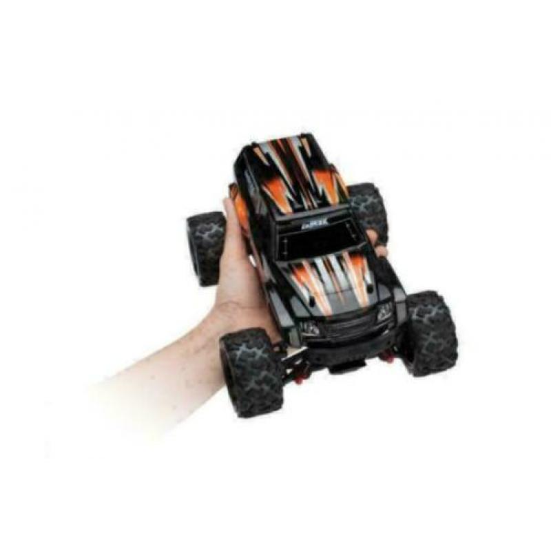 LaTrax Teton 1/18, brushed RTR rood met accu en 12v lader