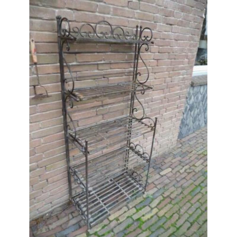 broodrek bakkersrek bakker brood en banket smeedijzer winkel
