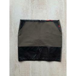Gave rok van 10 Feet maat L