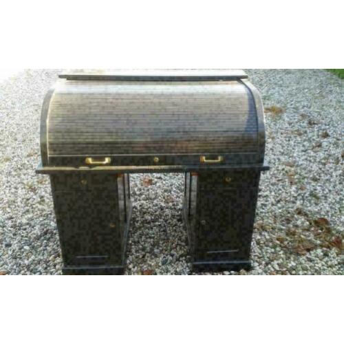 113, eiken rolbureau te koop.