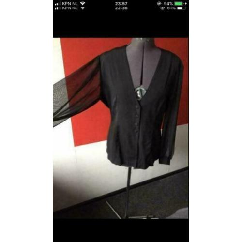 Feestelijk zwart blouse jasje met voile mouwen maat L. ZGAN