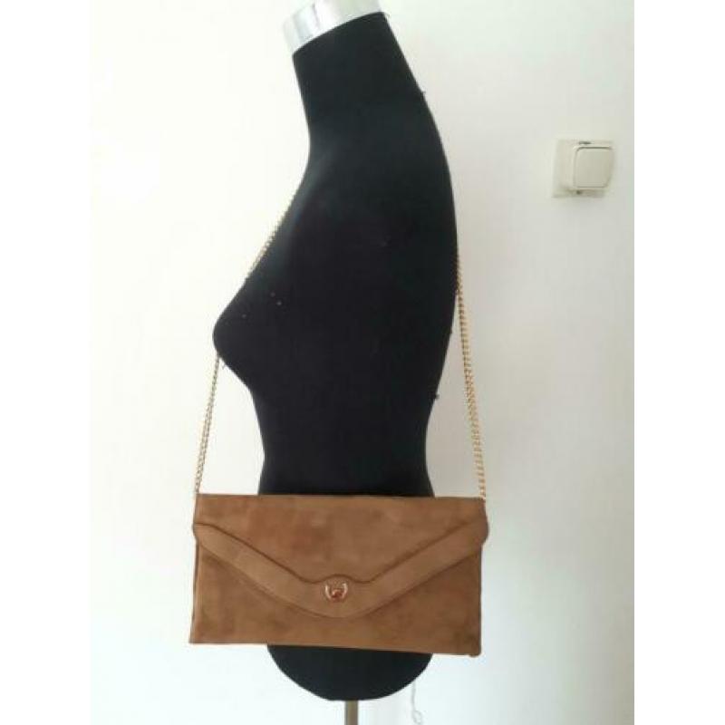 Tas6 - ZGAN bruine suedeachtige vintage tas (1)