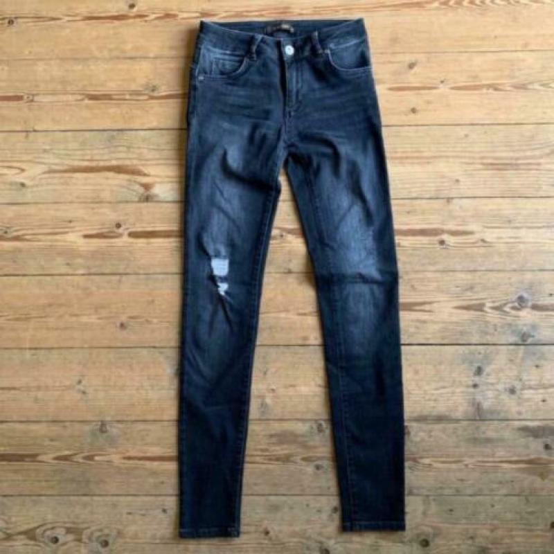 * SUPERTRASH, mt 25 * Grijze skinny jeans Pacey, zgan!