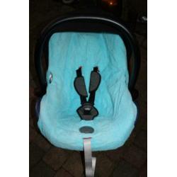 Maxi cosi is makkelijk mee te nemen of voor tweede auto enz