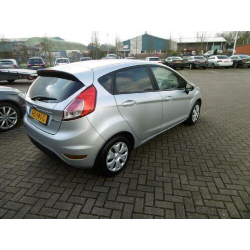 Ford Fiesta 1.5 TDCi Style Lease (bj 2015)