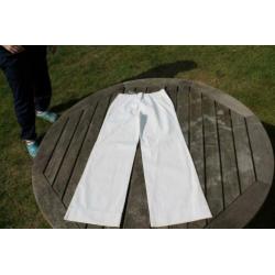 Nieuwe witte zomerbroek IKKS maat 140 voor -jarige
