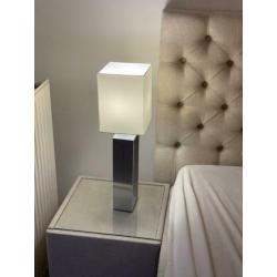 mooie hoge tafel lampen