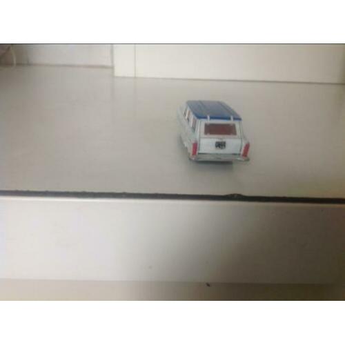 Dinky Toys Fiat 2300 Station Wagon