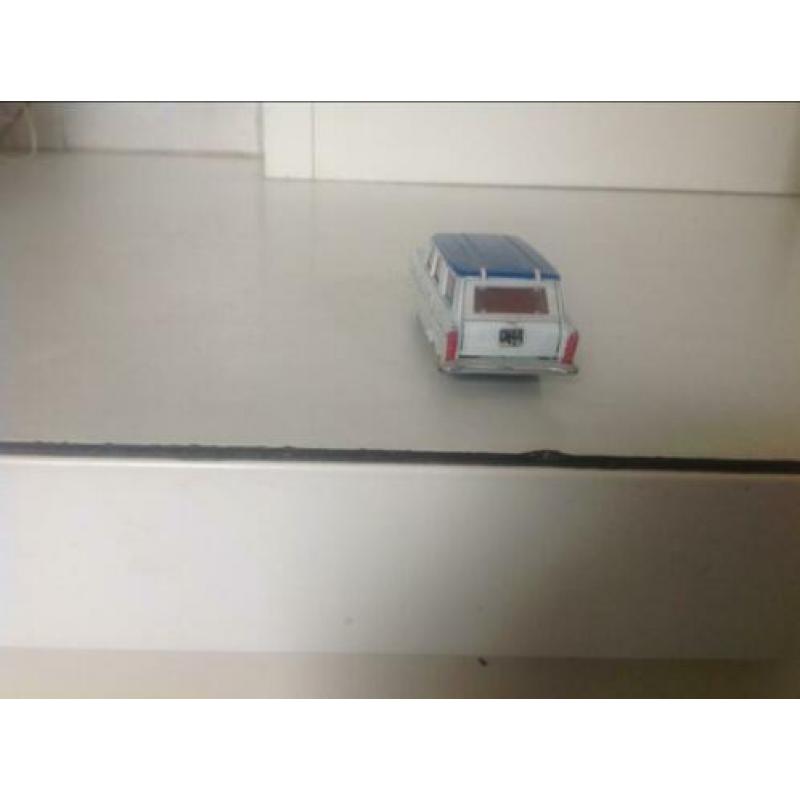 Dinky Toys Fiat 2300 Station Wagon