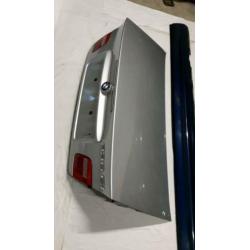 BMW e46 diverse delen trekhaak klep kap spiegels schermen