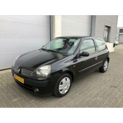 Renault Clio 1.2 16V 3DR 2005 2002 Zwart ELEK PAKKET, APK