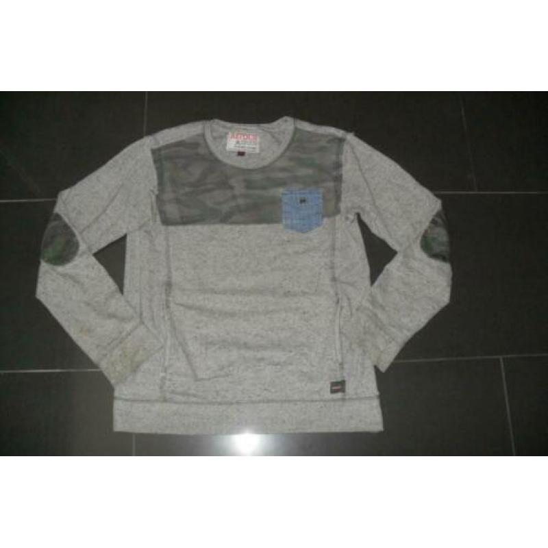 Retour sweater Maat 140 (10)