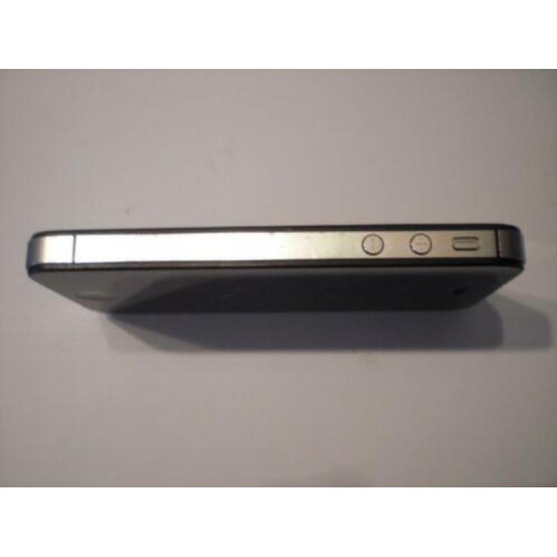 Apple iPhone 4s