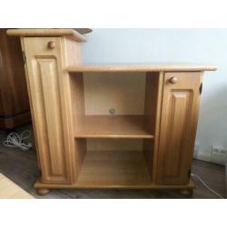 TV-kastje / Dressoir Eiken «BIED»