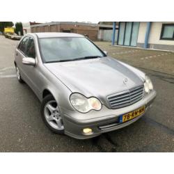 Mercedes-Benz C-klasse C 200 CDI FACELIFT NAVI VELGEN