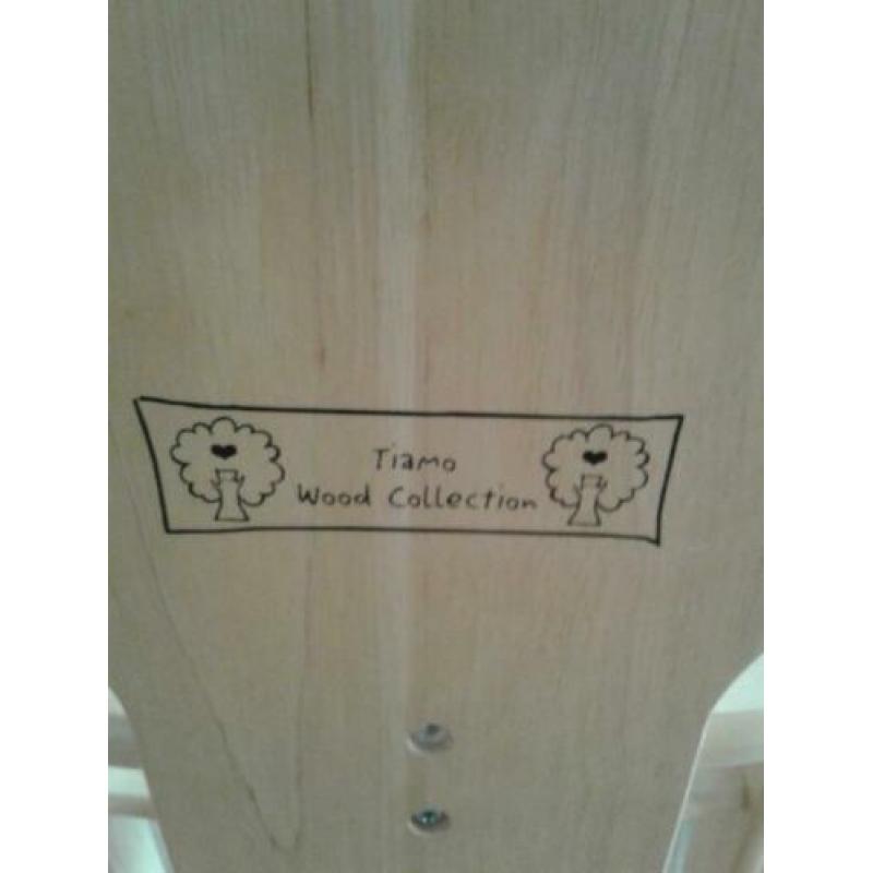 Kinderstoel Tiamo wood collection
