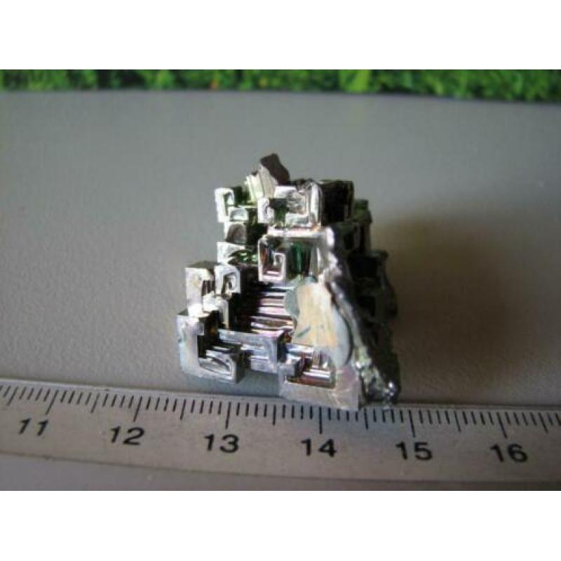 Mooi stukje Bismuth.273