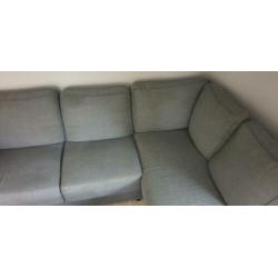 grijze stoffen hoekbank met longchair (rechts) Woood