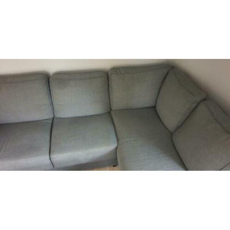 grijze stoffen hoekbank met longchair (rechts) Woood