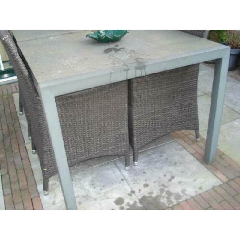 Te koop tuinset met 4 stoelen