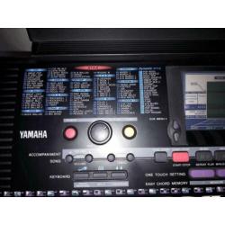 Yamaha PSR 220 keyboard