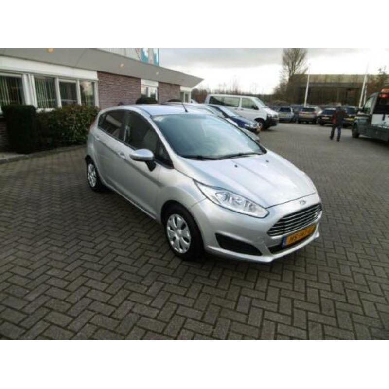 Ford Fiesta 1.5 TDCi Style Lease (bj 2015)