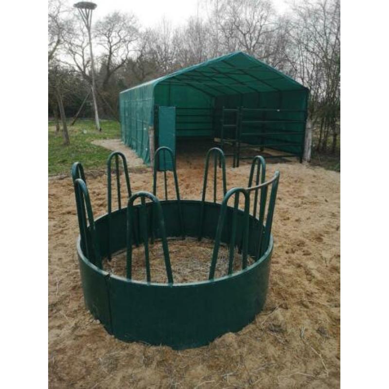 Mobiele schuilstal 6.45 x 4.25 mtr. € 1275,00