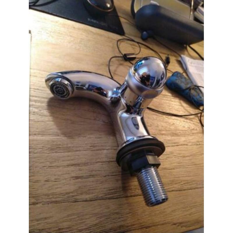 Grohe fonteinkraantje voor in de wc.