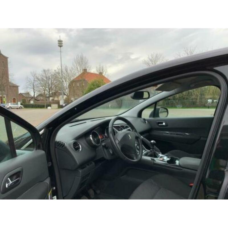 Peugeot 3008 Blue Lease Executive 1.6 THP
