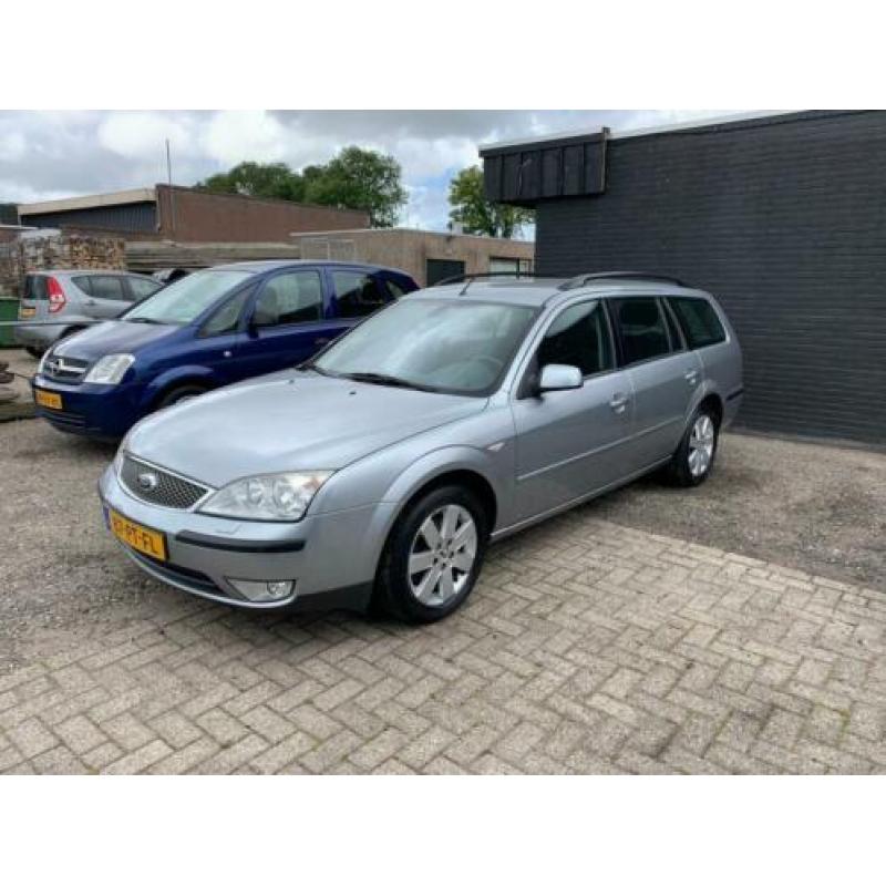 Ford Mondeo Wagon 2.0-16V First Edition 2de eigenaar airco e