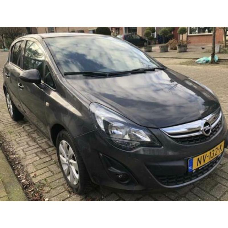 Opel Corsa 1.2 16V 5D 2015 Grijs