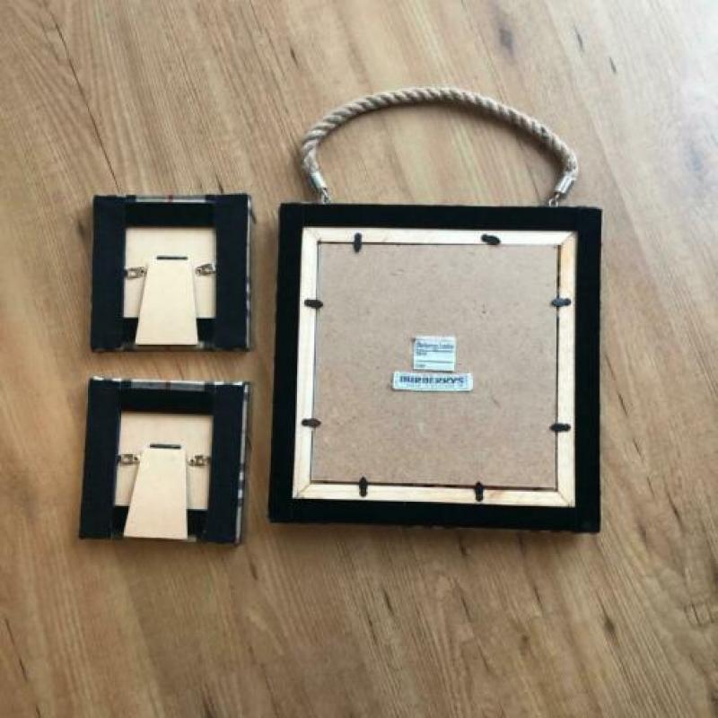 burberry lijstjes en spiegel met originele burberry stof