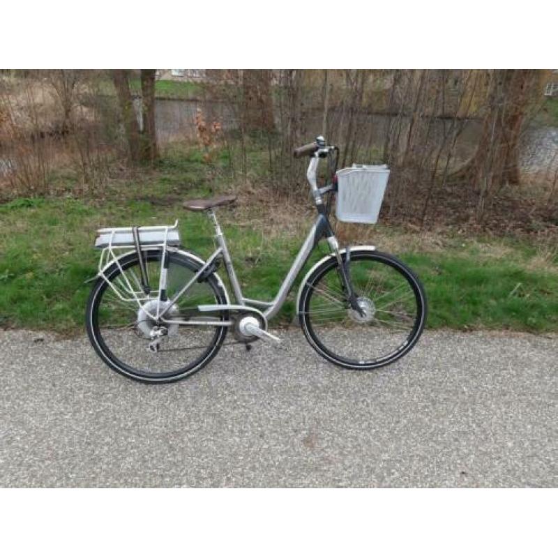 Trek navigator T400 E-bike
