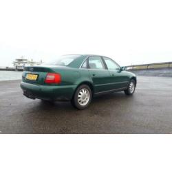 Audi A4 1.6 74KW 1998 Groen